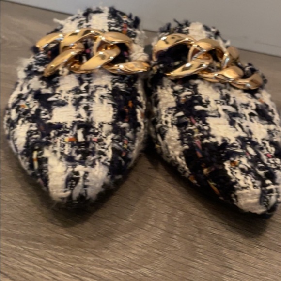 Steve Madden plaid slides - Picture 2 of 3